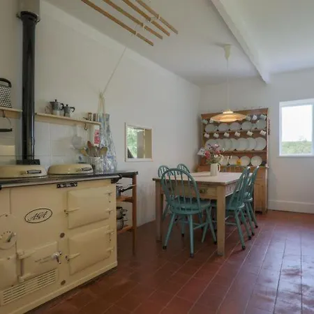 2 Sea Mills Holiday home *